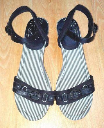 Sandalky s platformou, tu,39