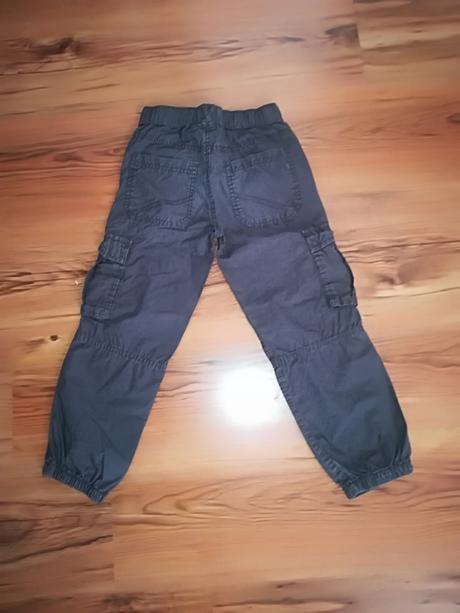 Tenké nohavice, lupilu,110