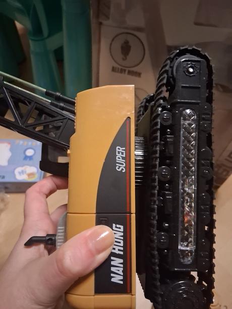 Zeriav na dialkove ovladanie, 