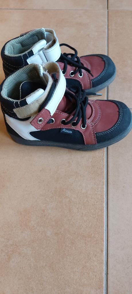 Kožené topánky, 30