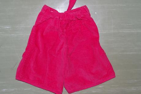 Nadherne cervene kratasy, mini mode,86