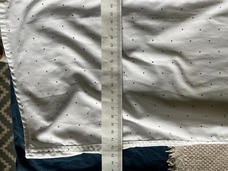 Biela bodkovaná pánska košeľa yellow skin, s