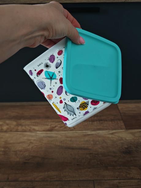 Tupperware nádoba 1,8l, 