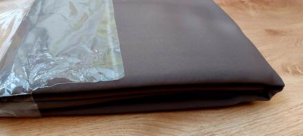 Hnedé zatemňovacie závesy, 