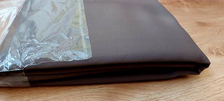 Hnedé zatemňovacie závesy, 