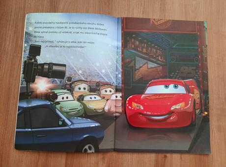 Knižka disney pixar "autá", 