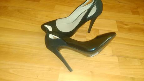 Lodičky raz obuté, 36