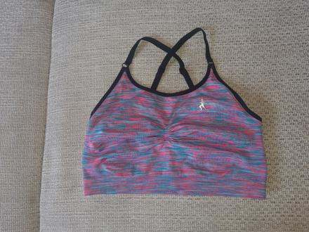 Dievčenská podprsenka, 158