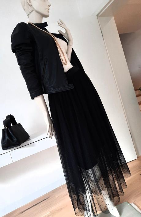 Štýlová sukňa, m