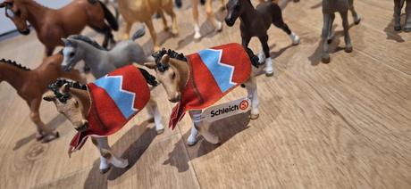Schleich kone, 