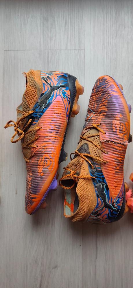 Predám kvalitné originálne kopačky v.8,5, kupované, nike,42