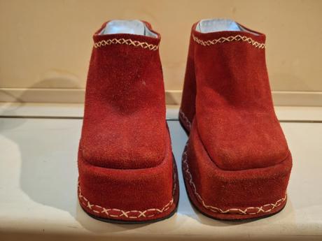 Gotické šľapky veľ.37, 37