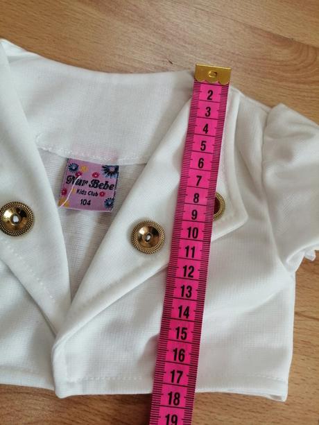 Nádherné bolerko, 86