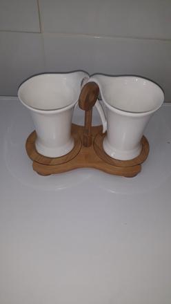 Pohàr s dreveným podstavcom, 