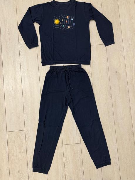 Pyžamo planety, cornette,158