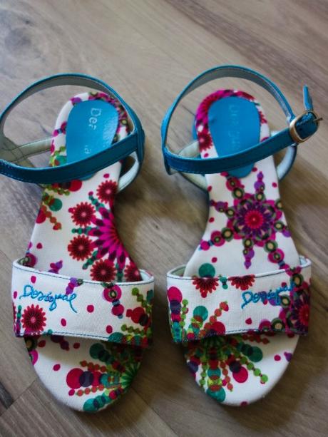 Sandálky desigual, 32