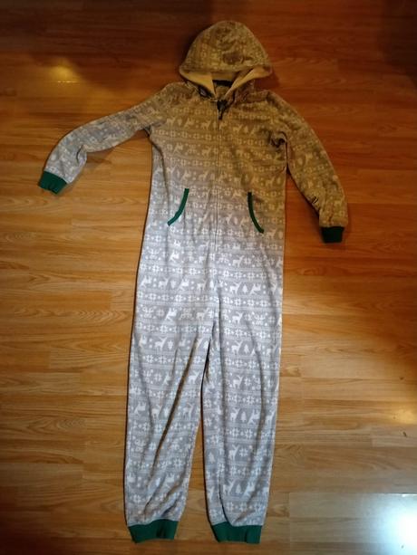 Overal na spanie s kapucňou, esmara,s