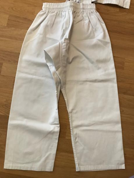 Kimono kwon na karate, 140