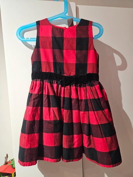 Vianočné šaty, pepco,104