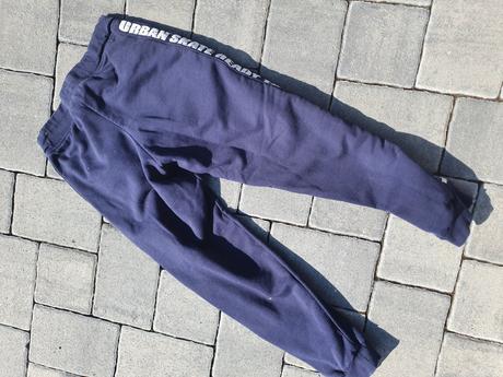 Modré bavlnené tepláky veľ. 148/152, pepperts,146