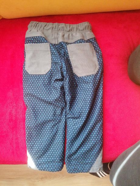 Nohavice, grace,92