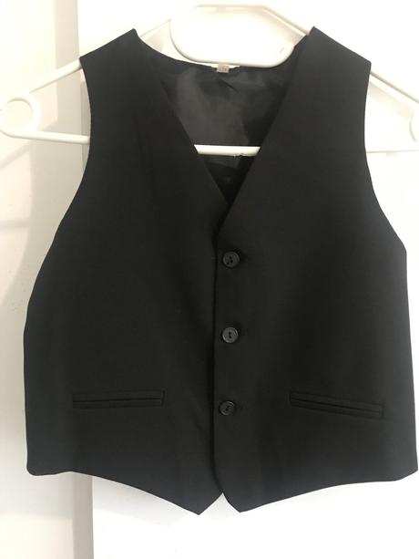 Slušné nohavice na prijímanie + vesta, 134