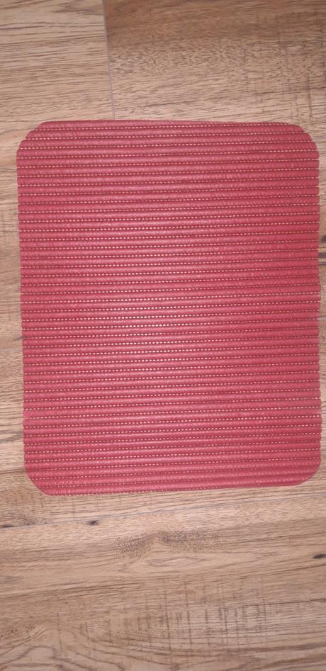 Podlozka na odkvapkavanie, 