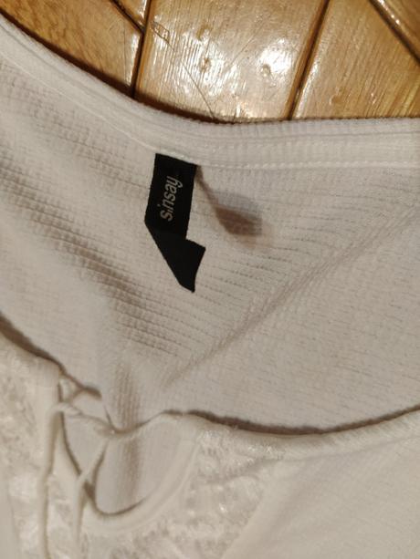 Biela blúzka s volanom xs-s, sinsay,xs