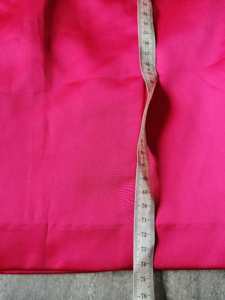 Sýtoružové saténové kvalitné šaty janenorman, vs, s