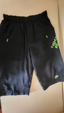 Kratse nike, nike,152