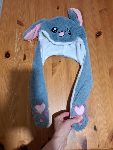 Čiapka- zajačik so stojacimi uškami, 134