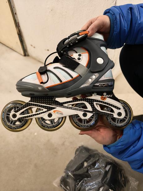 Dámske kolieskové korčule veľ. 38, 38