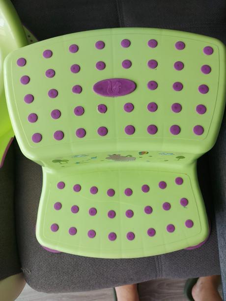 Podsedak a schodiky,