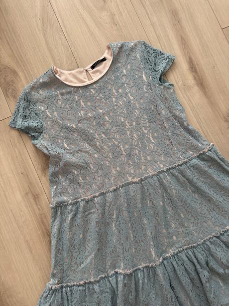 Čipkove volanove šaty, mohito,m