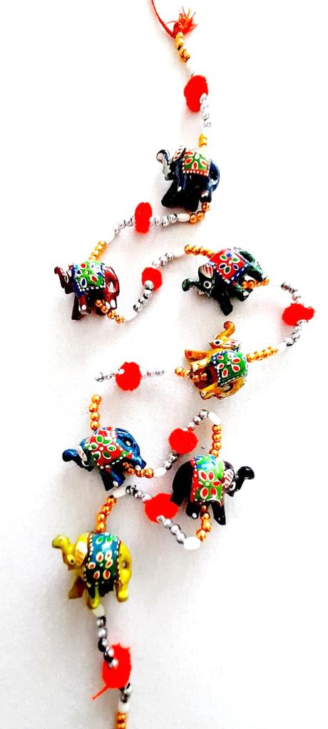 Sedem slonov s chobotom dohora - závesná dekorácia,