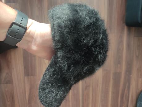 Šiltovka na zimu, l