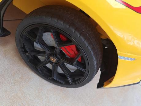 Elektrické autíčko lamborghini aventador,