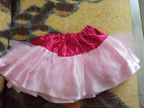 Sukňa s mašľou, 86