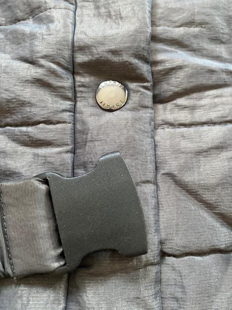 Esprit zimna bunda, esprit,m