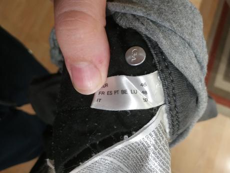 3x tehotenské rifle, 44