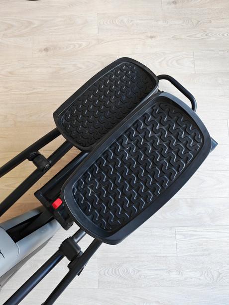 Eliptický trenažér nordictrack c5.5, 