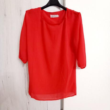 Červená blúzka, m