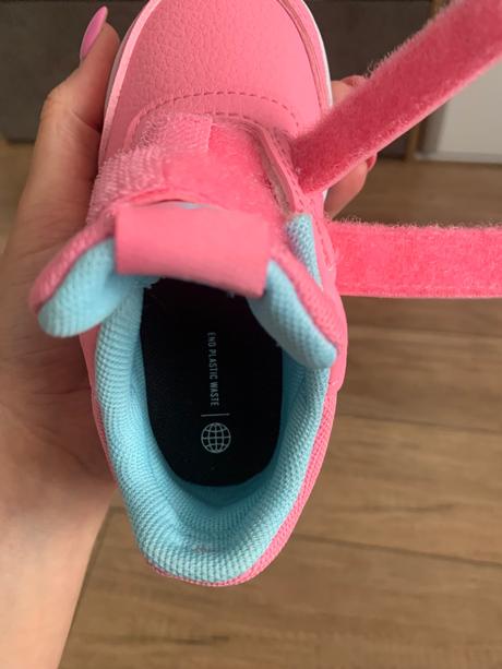 Tenisky adidas, adidas,22