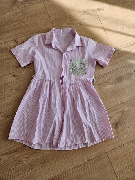 Balík letného oblečenia, 122–134