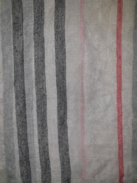 Sal  tensi biely s vzorom, 