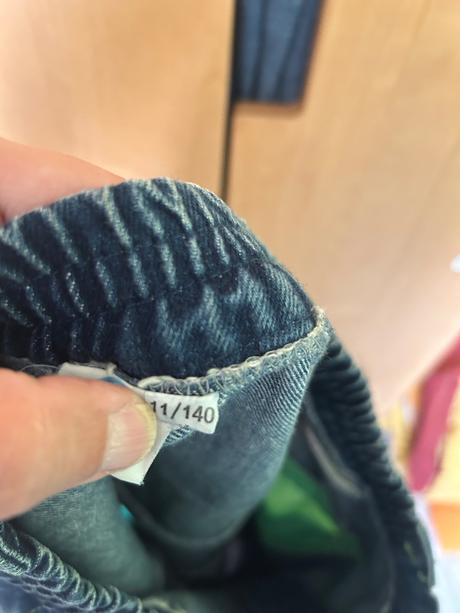 Rifľová sukňa, 146