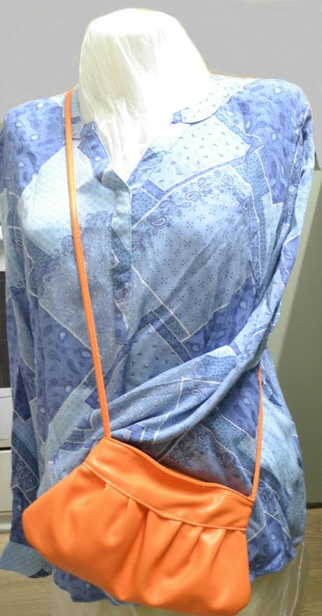 Raz použitá dlhšia blúzka s/m, m