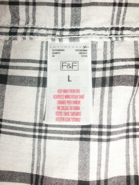 Košeľa bielej farby a čiernymi prúžkami, veľkosť l, f&f,l