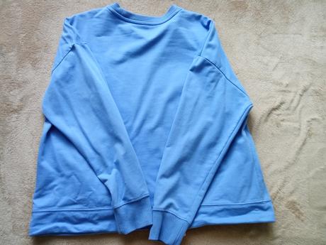 Mikina, l
