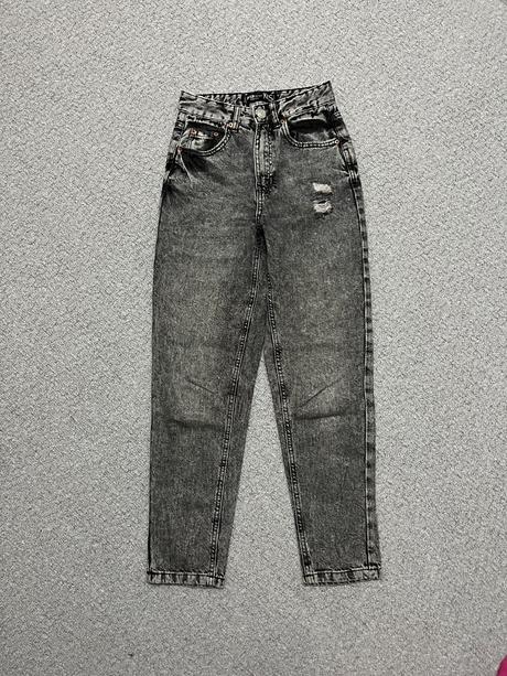 Mom jeans, new yorker,32